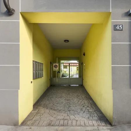 Mi Casa Cesalpino * ミラノ