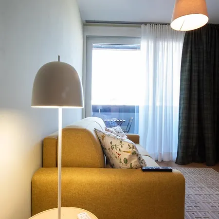 Orea Spiti - Miele Appartamento Milano