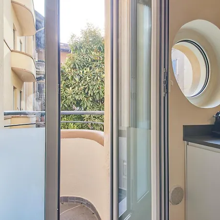 The Porthole - Rifugio Chic E Porta Venezia Apartament Mediolan