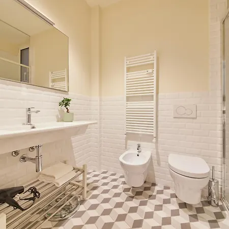 The Porthole - Rifugio Chic E Porta Venezia