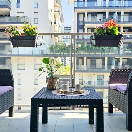 Skyline Milano - Exclusive Garage & Terrace Lejlighed *