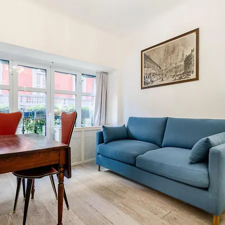 Apartment Charm House In The Heart Of - Porta Venezia *