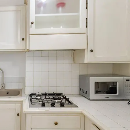 Charm House In The Heart Of - Porta Venezia Apartment