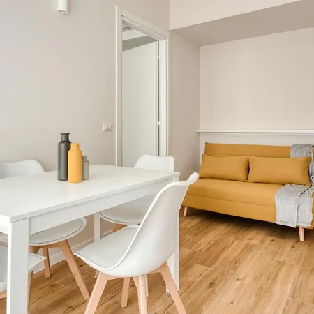 公寓 Hostmate - - Imperia's Serenity - Romolo 米兰