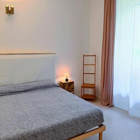 Design With Garden Close To Station