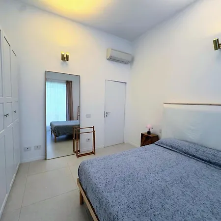 Design With Garden Close To Station *