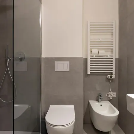 Apartamento Xenia - In Corso San Gottardo A Milán