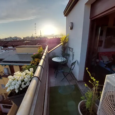 فندق مبيت وإفطار Area16nolomilano *