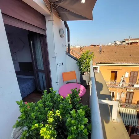 Area16nolomilano Bed & Breakfast