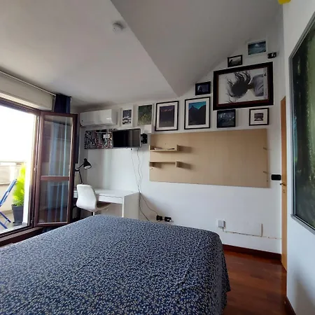 Area16nolomilano Bed & Breakfast