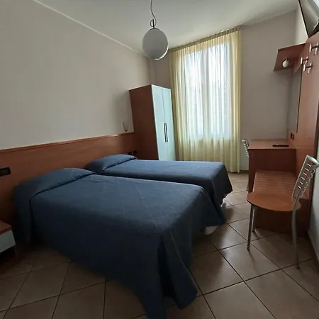 Ξενοδοχείο Salerno