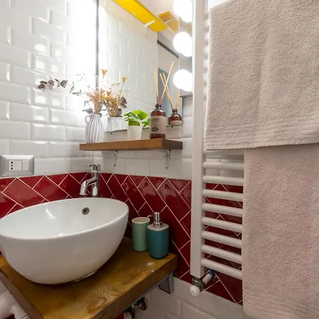 Bessy House At Fondazione Prada Apartment *