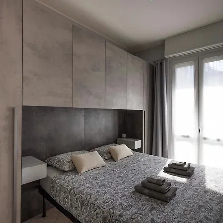 Spazioso Con Terrazzo Navigli,bocconi *