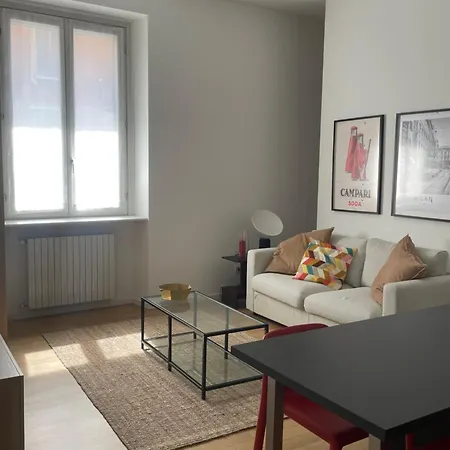 Brand New In The Center Of The Navigli *