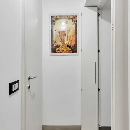 Paisiello - Lakeside L&b