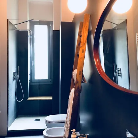 Luxury Design Porta Venezia 公寓 *