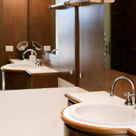 Apartment Comecasa Monte Napoleone Exclusive