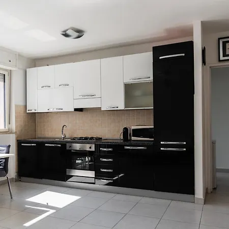 Appartement Youhosty - San Raffaele Comfort Flat *