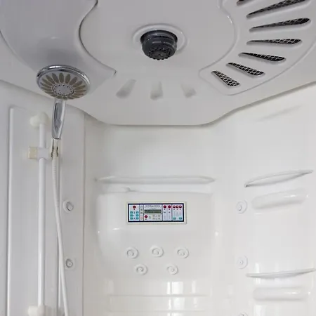 Lejlighed Duomo Milan-attic With Terrace-netflix And Wifi