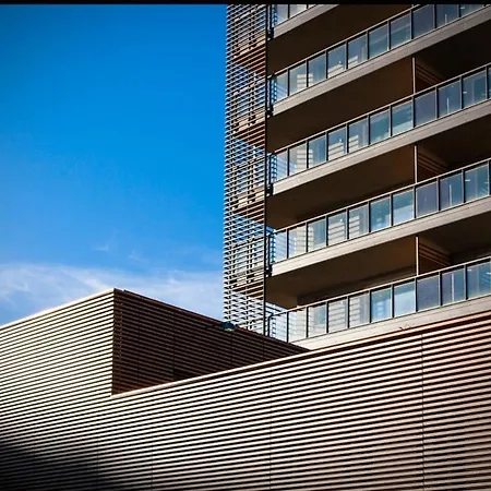 Giax Tower-spa, Pool, Parking Милан