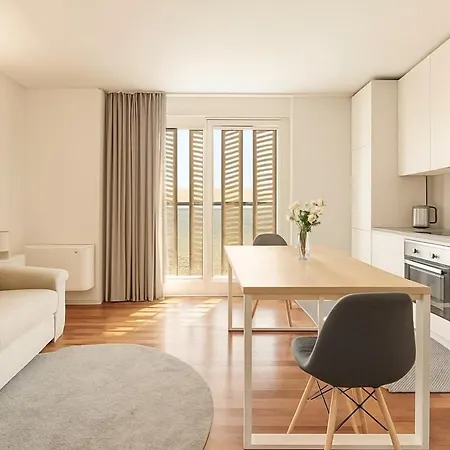 Giax Tower-spa, Pool, Parking Апартаменты