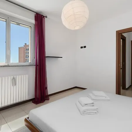 Elegant Terrace Flat Parking Near Rho Fiera Mi * Milão