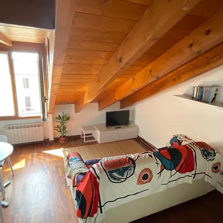 Apartment Mansarda Accogliente *