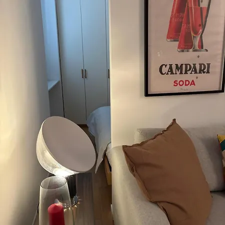 Apartament Brand New In The Center Of The Navigli Mediolan