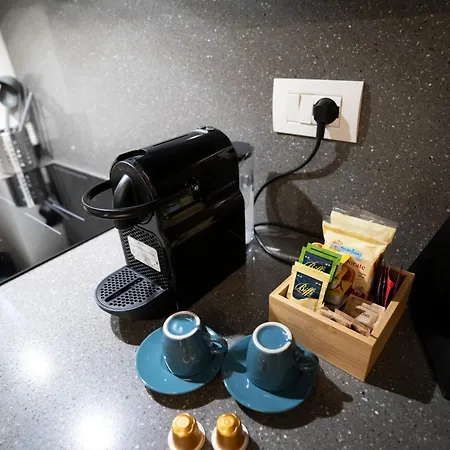 Modern Flat Metro Citylife-mico-self Check-in-ac Apartamento *