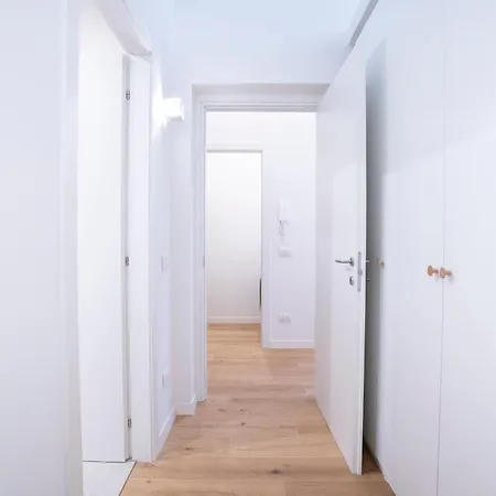 Apartment Modern Flat Metro Citylife-mico-self Check-in-ac *