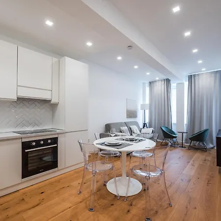 Duomo Area Luxury Design & Netflix Mood *