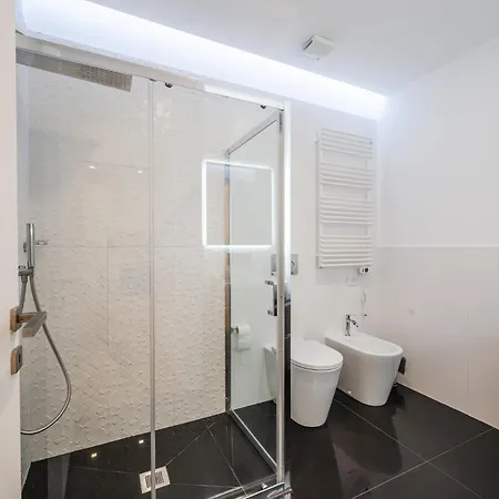 Duomo Area Luxury Design & Netflix Mood Milão