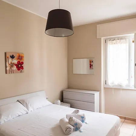 Youhosty - Meloria 10 * Милан