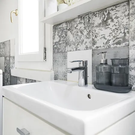 Appartamento Easylife - Elegante&funzionale In Porta Venezia *