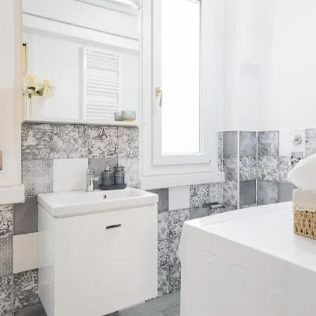 Appartamento Easylife - Elegante&funzionale In Porta Venezia Milano