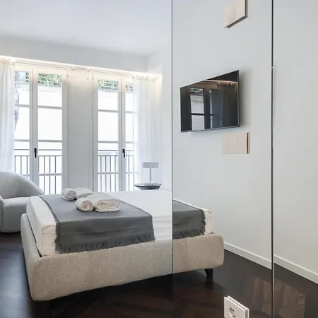 Easylife - - Medici 5 P4d - Duomo 아파트 밀라노