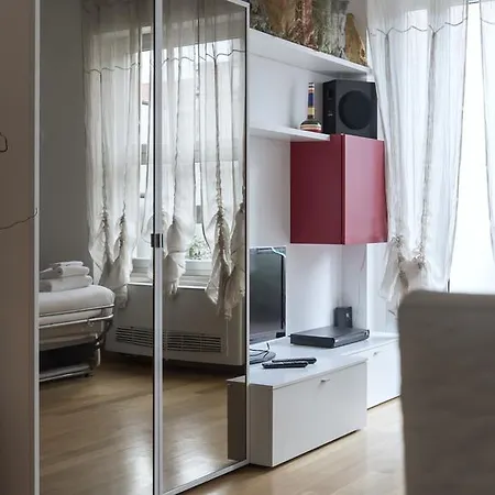 Italianway - Vitruvio Apartment Milan