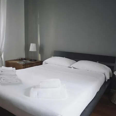 Italianway-ugo Bassi Apartment Milan