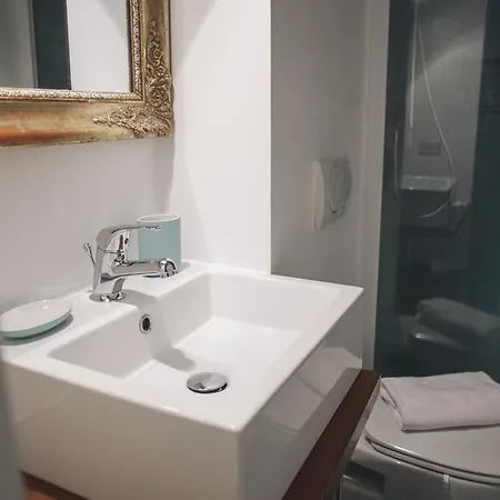 Italianway-ugo Bassi Apartment *