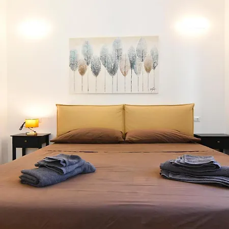 Duomo 10 Min- Attico Con Doppio Terrazzo Apartmán *