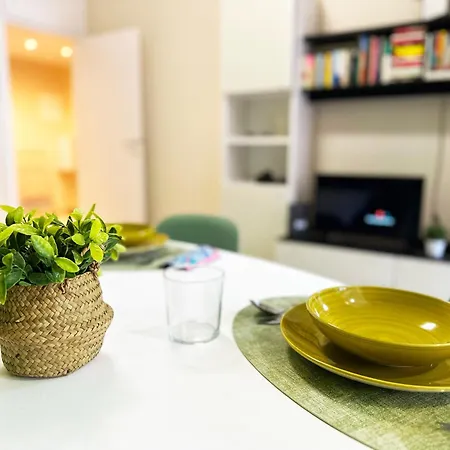 Atene House Urban شقة *