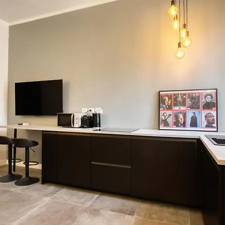 Апартаменты 15min To Duomo Modern 1 Bedrm Flat Ac 5g Wifi *