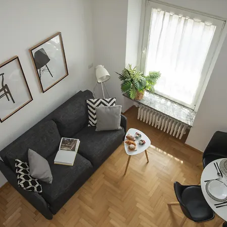Stylish & Cozy Brera District 1br By Rentopolis アパート