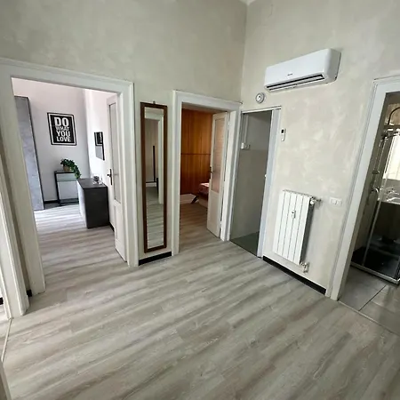 Vsuite Linate Apartman Milánó