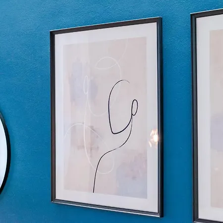 Elegant And Spacious Luxury In Bullona Apartmán *