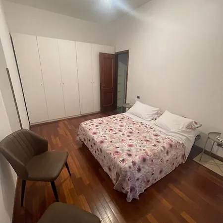 アパート Navigli Super - Vintage And Cozy 3 Bedrooms 2 Bathrooms Senior - Comforts - Subway Line Porta Genova - Duomo 15 Minutes By Walk ミラノ
