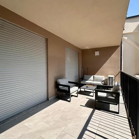 Bovisa - Terrace, Air Conditioner And Free Wi-fi Apartmán *