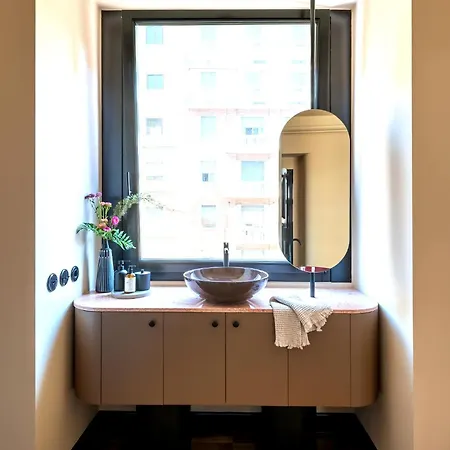 Apartment Homy - A Luxury Collection *