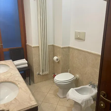 Navigli Super - Vintage And Cozy 3 Bedrooms 2 Bathrooms Senior - Comforts - Subway Line Porta Genova - Duomo 15 Minutes By Walk *