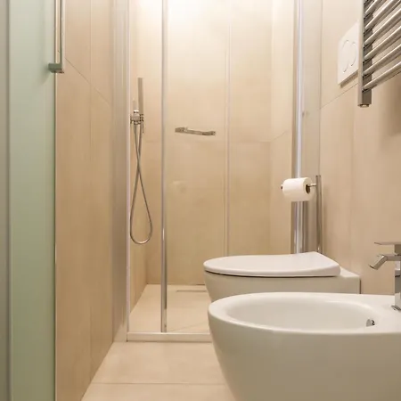 דירה Dimora Garibaldi - Bright And Quiet Nest -